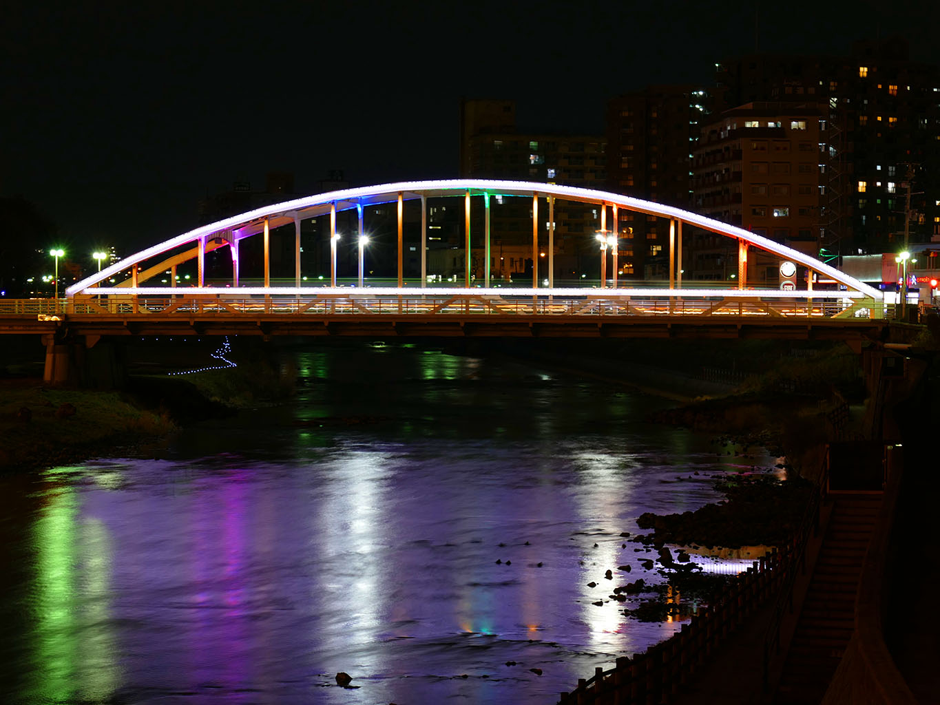 開運橋　ライトアップ後